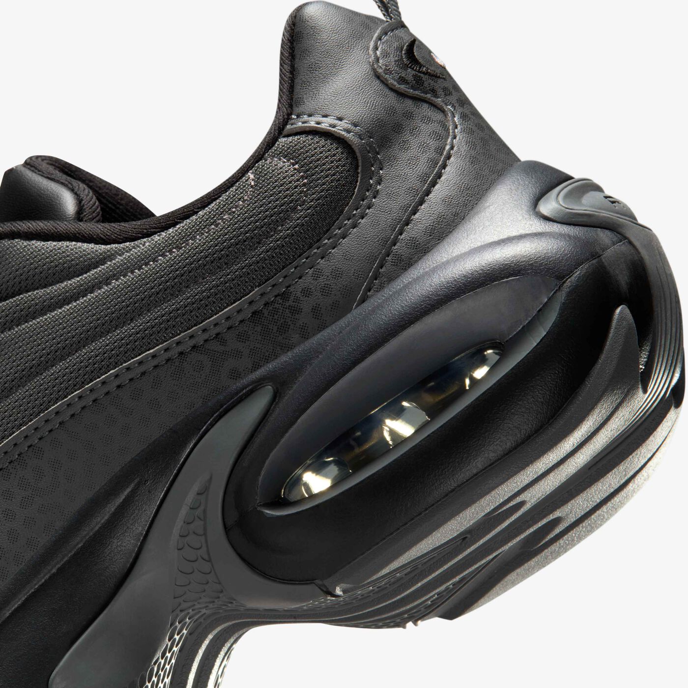 Women's Air Max Portal SE Shoes