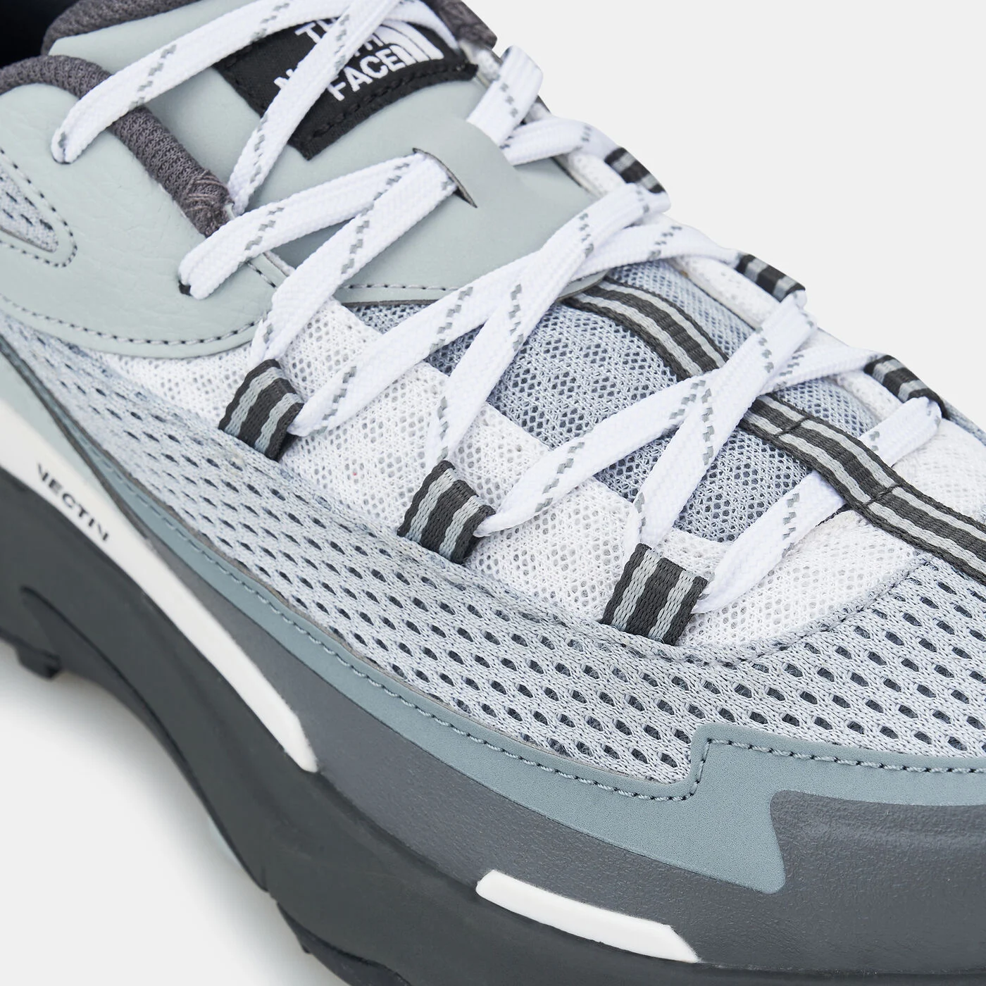 Men’s VECTIV Taraval Hiking Shoes