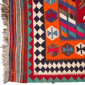 گلیم دستباف قدیمی چهار متری قشقایی کد 102239