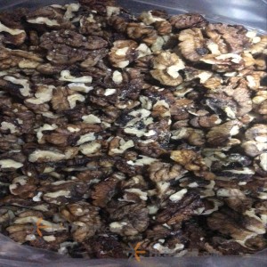 Walnut kernels in Tuyserkan