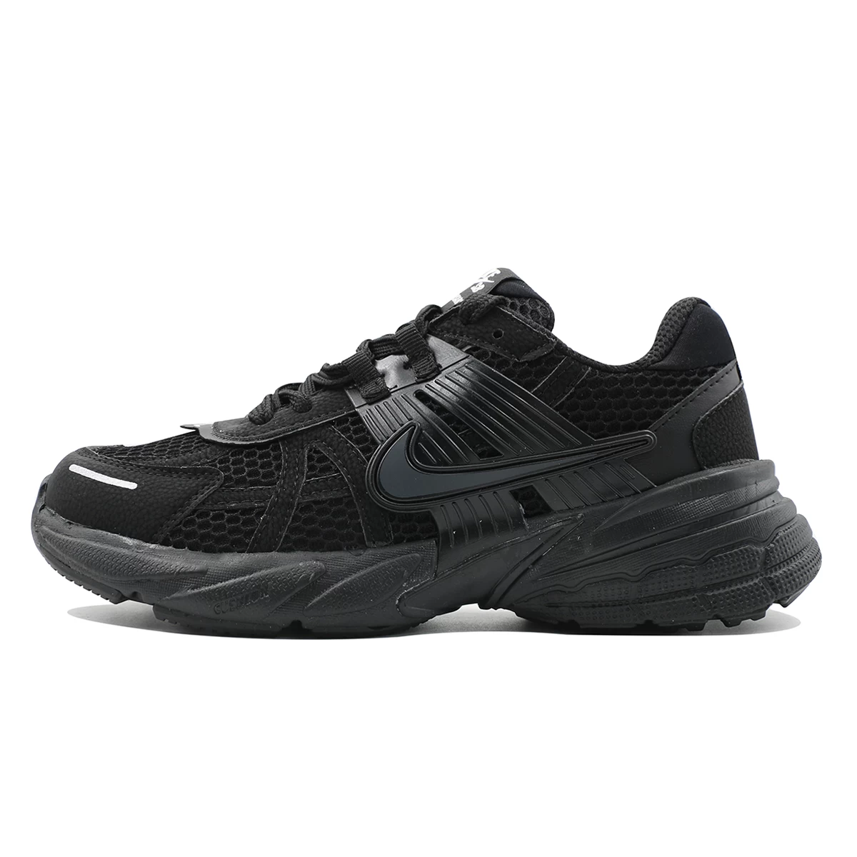 کتانی نایک مشکی Nike V2k