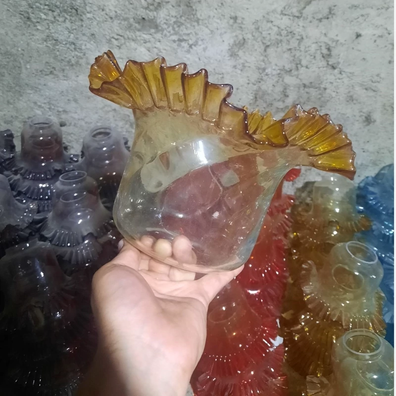 حباب یدک شمعدان جا شمعی آباژور طرح دار قطعه یدکی لاله شمعدانی لب چین گردسوز شمعدان لبچین