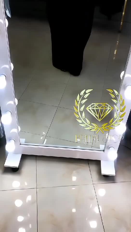 نگین اکسسوری حرارتی اسپرت طرح زنبوری . چادر . نگین چادر . مانتو . نگین چسبی . جوراب . ساق