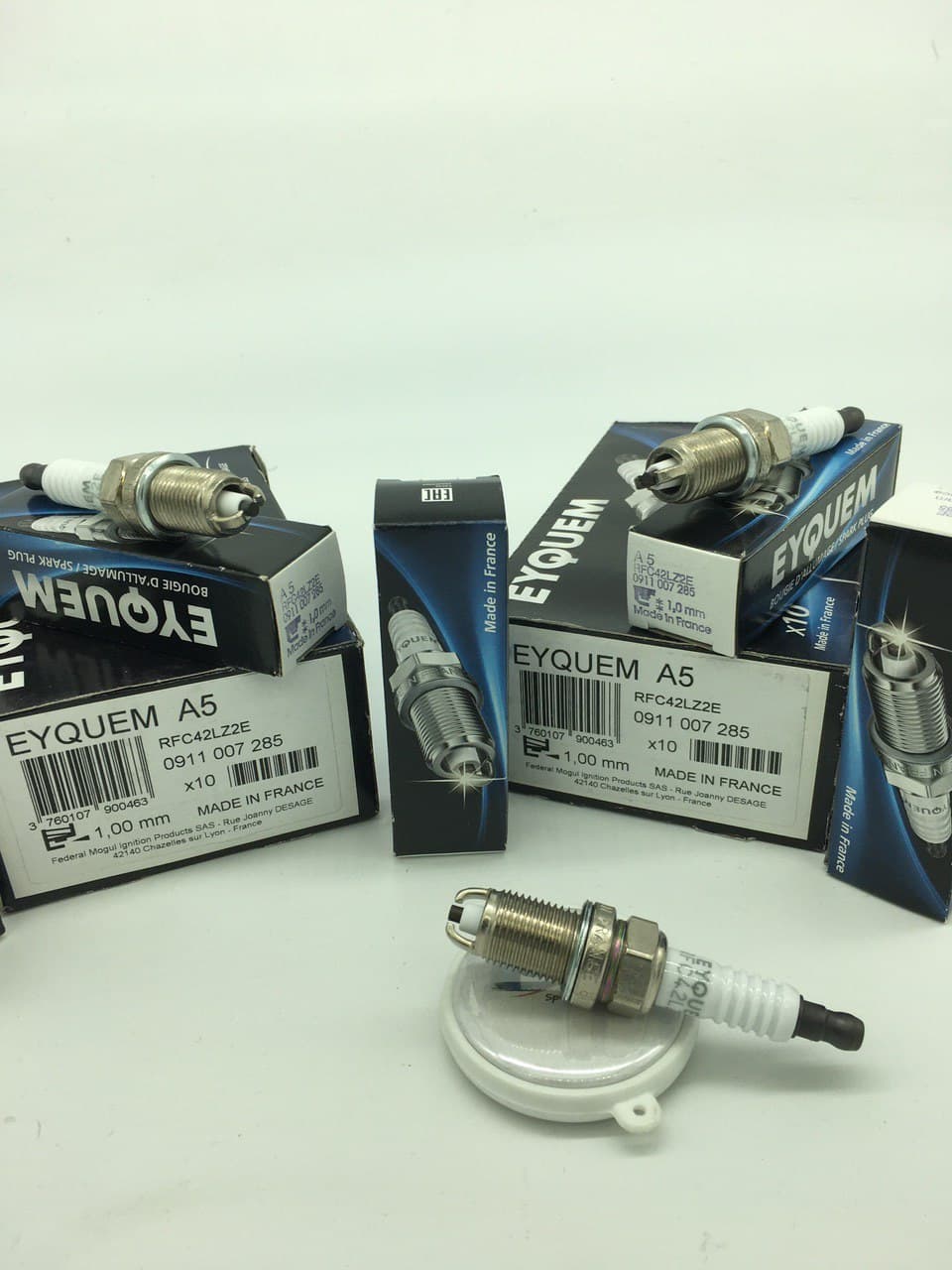 شمع اکیوم پایه کوتاه دو پلاتین EYQUEM RFC42LZ2E A5