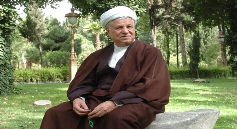 اعتراض عباس عبدی به شیوه ردصلاحیت هاشمی رفسنجانی