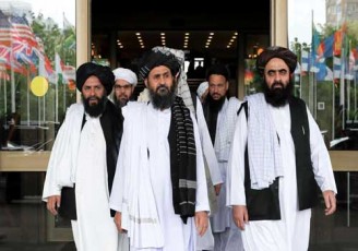 کیهان: طالبان دیگر سَر نمی‌بُرد!