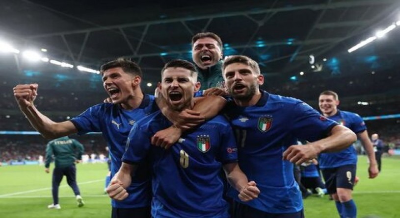 ایتالیا با درخشش دوناروما فینالیست شد