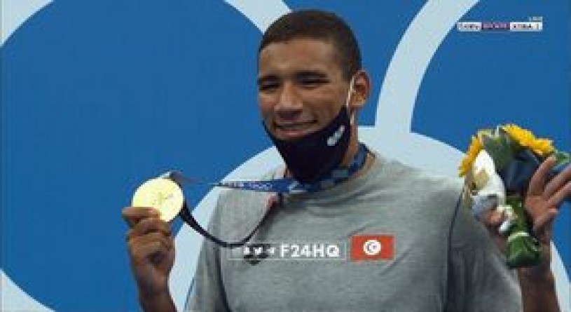 ورزشکار ۱۸ساله قهرمان شنای ۴۰۰متر آزاد شد