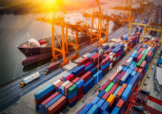 واردات و صادرات تسهیل شود قاچاق کم می‌شود