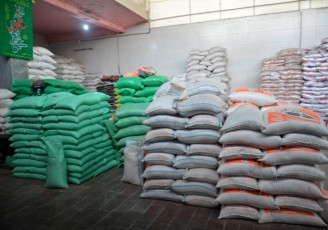 سقف واردات برنج دست تجار را بست