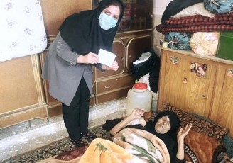 واکسیناسیون مادربزرگ ۱۳۰ساله در خوزستان